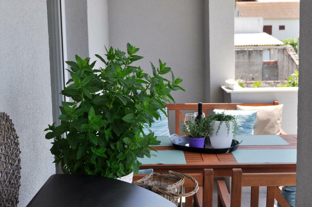 דירות טיסנו Anemos Apartman מראה חיצוני תמונה